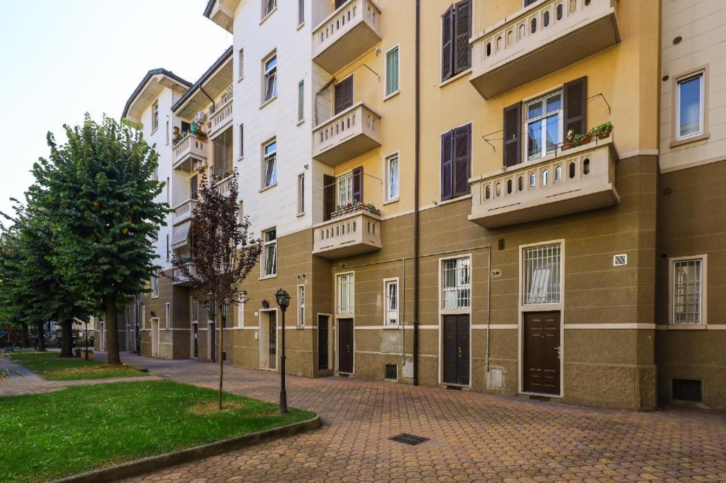 Paki Home Nel Cuore Dei Navigli Di Milano 外观 照片